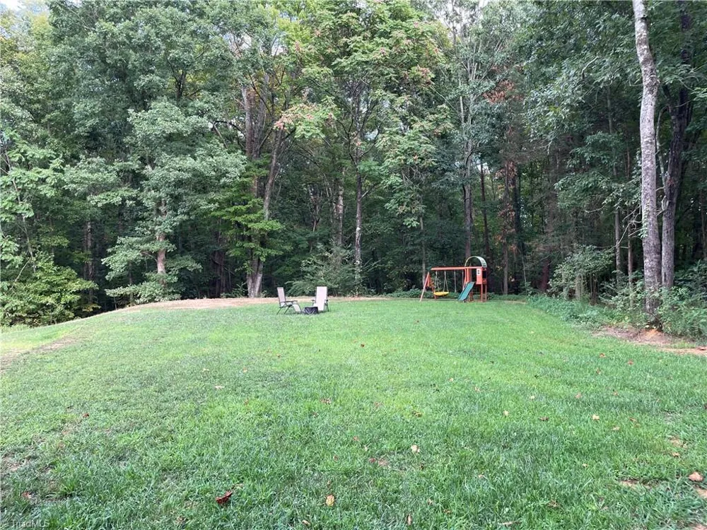251 Unicorn Road Reidsville, NC 27320