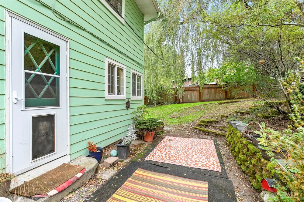 1445 Mt Baker Highway Bellingham, WA 98226