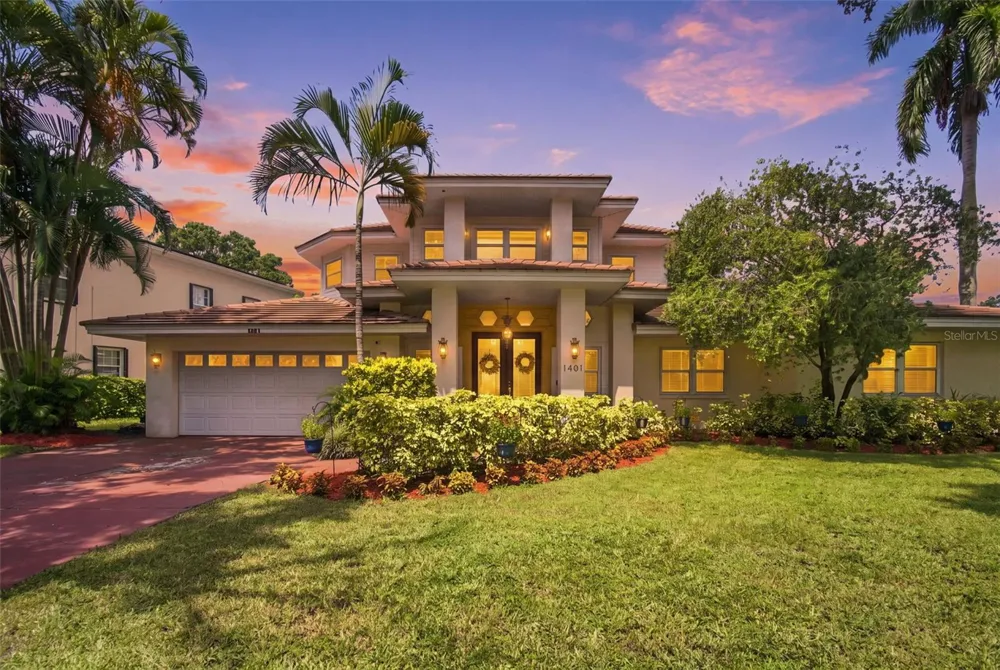 1401 45TH AVENUE St Petersburg, FL 33703