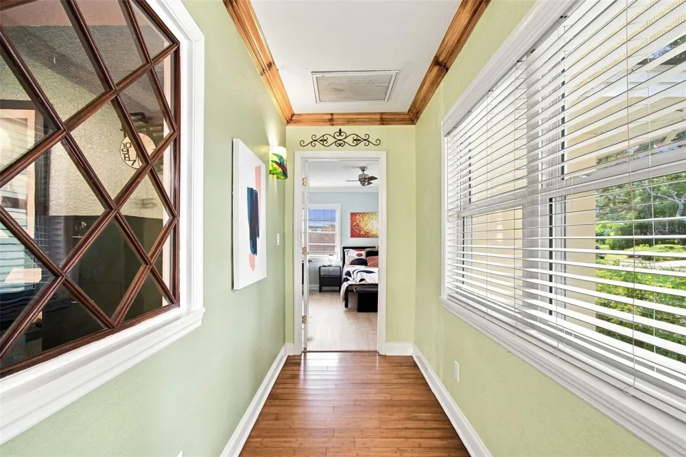 1401 45TH AVENUE St Petersburg, FL 33703