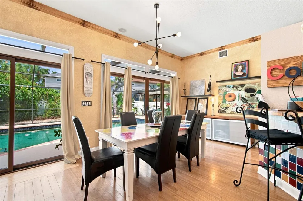 1401 45TH AVENUE St Petersburg, FL 33703