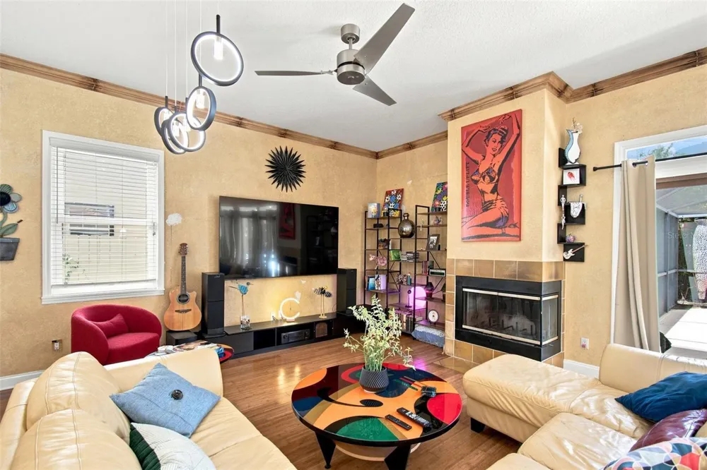 1401 45TH AVENUE St Petersburg, FL 33703