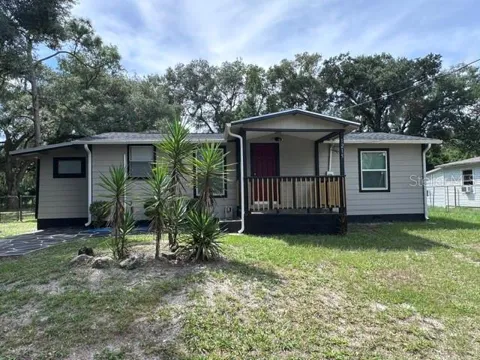1215 MANOR DRIVE