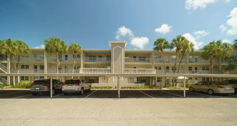 940 VIRGINIA STREET #103