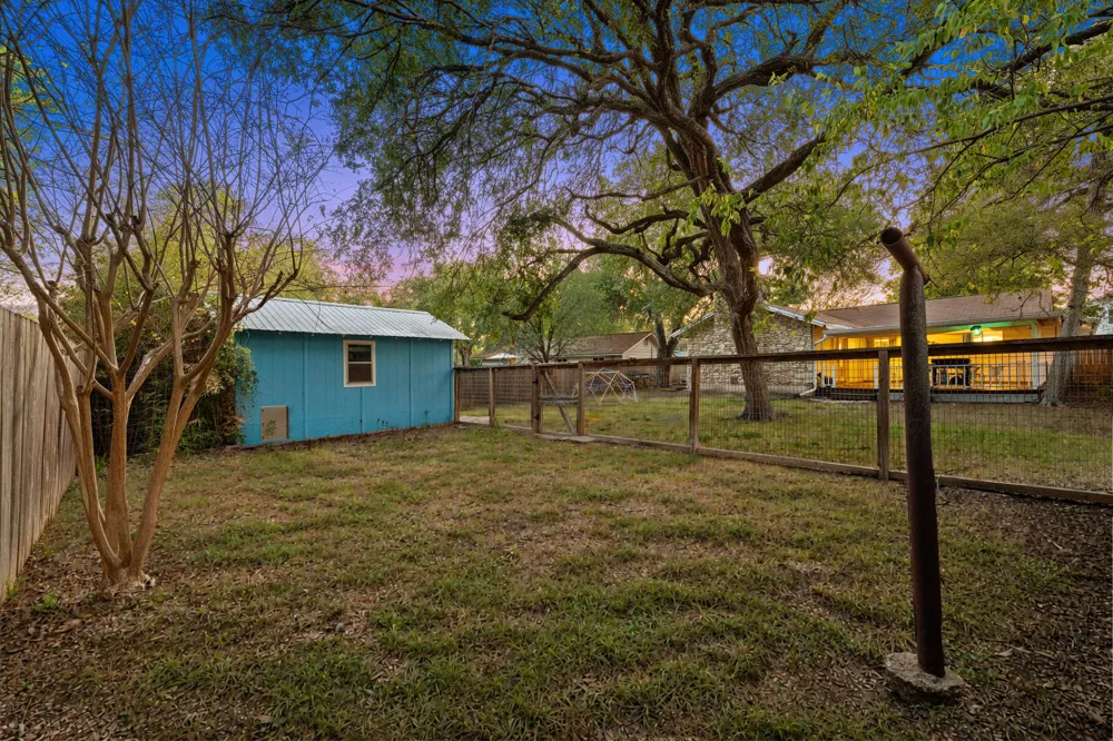 6801 Bryn Mawr Drive Austin, TX 78723