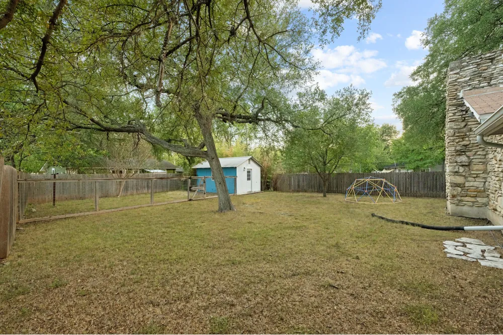 6801 Bryn Mawr Drive Austin, TX 78723