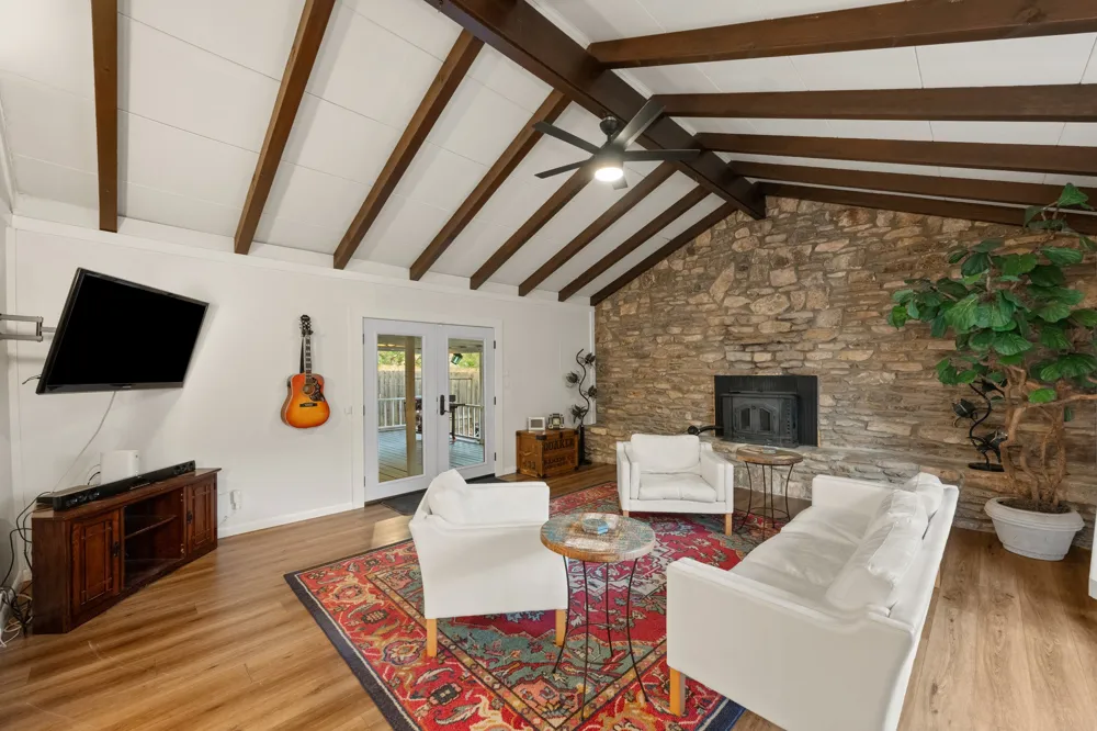6801 Bryn Mawr Drive Austin, TX 78723