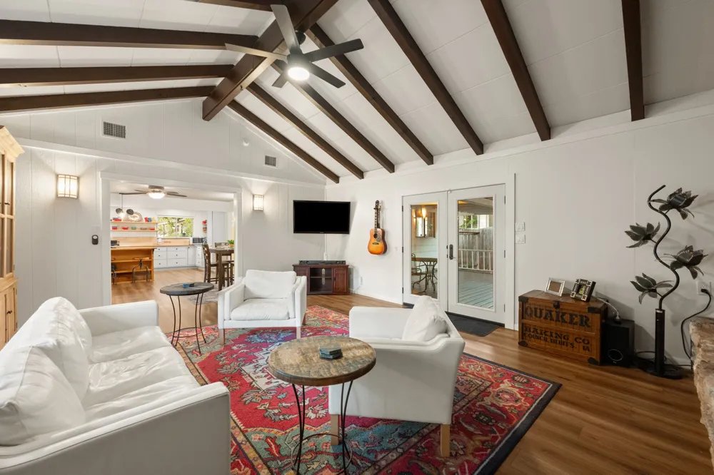 6801 Bryn Mawr Drive Austin, TX 78723