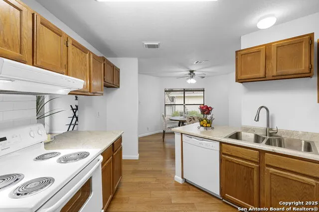 3807 Pine Breeze San Antonio, TX 78247