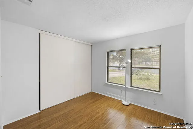3807 Pine Breeze San Antonio, TX 78247