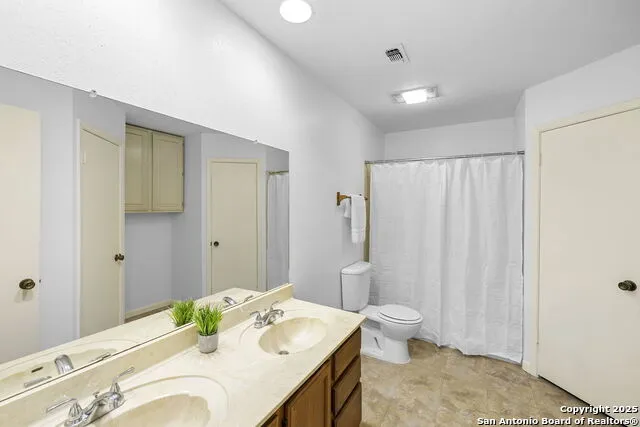 3807 Pine Breeze San Antonio, TX 78247