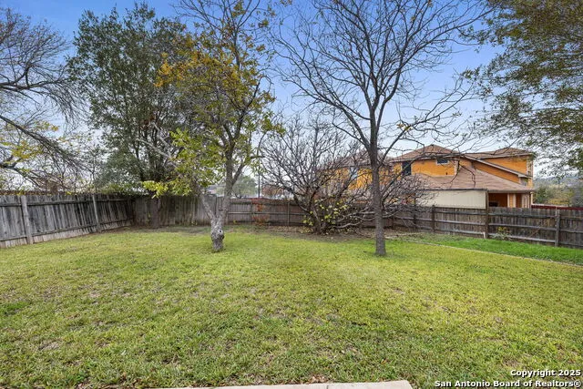 3807 Pine Breeze San Antonio, TX 78247