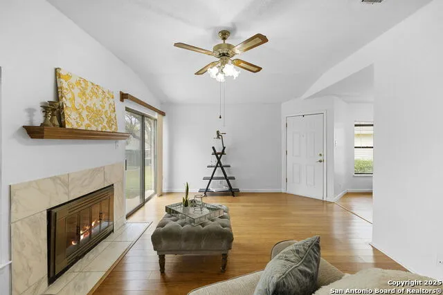 3807 Pine Breeze San Antonio, TX 78247