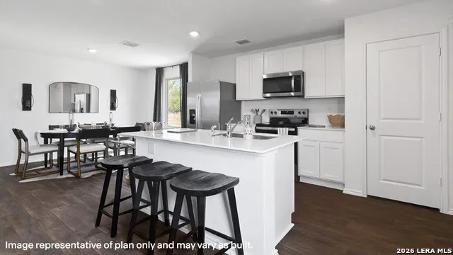 16076 Mahogany Way Elmendorf, TX 78112
