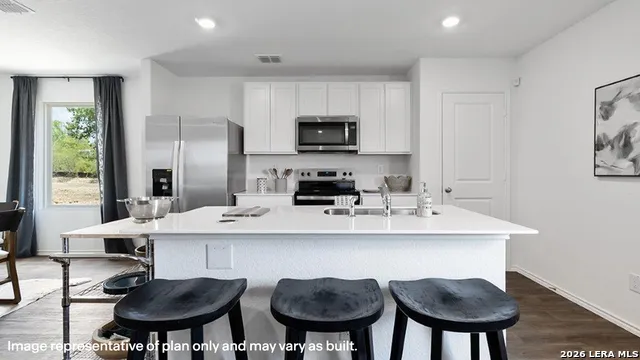 16076 Mahogany Way Elmendorf, TX 78112