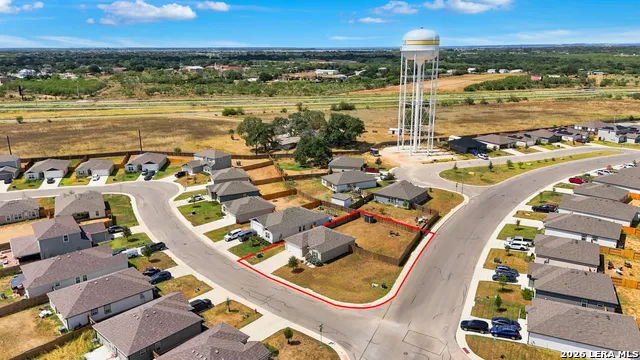 16000 STRATFORD CV Lytle, TX 78052