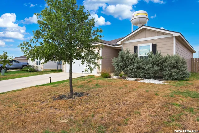 16000 STRATFORD CV Lytle, TX 78052