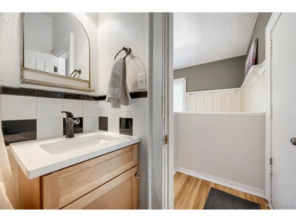 1356 Pearl Street #202 Denver, CO 80203