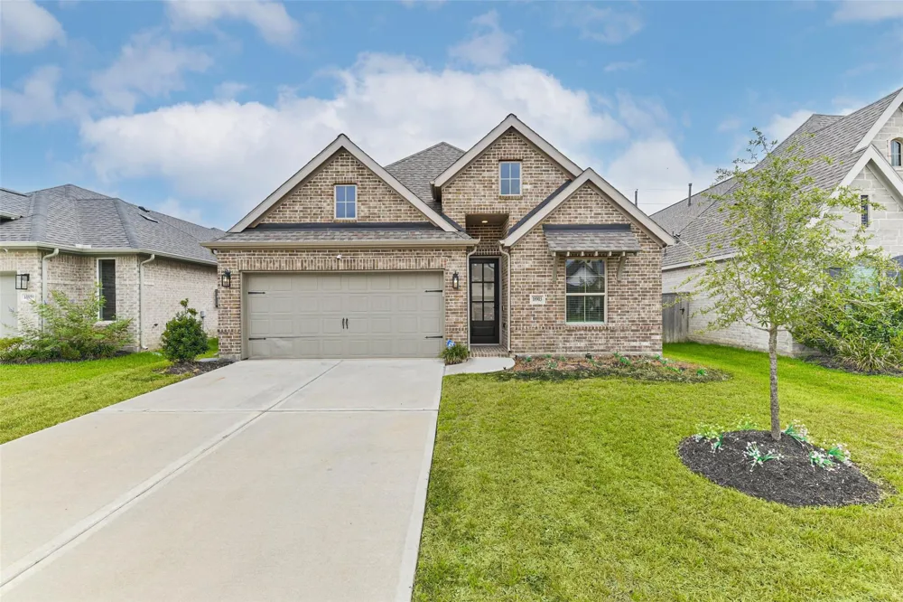 18903 Brego Lane Tomball, TX 77377