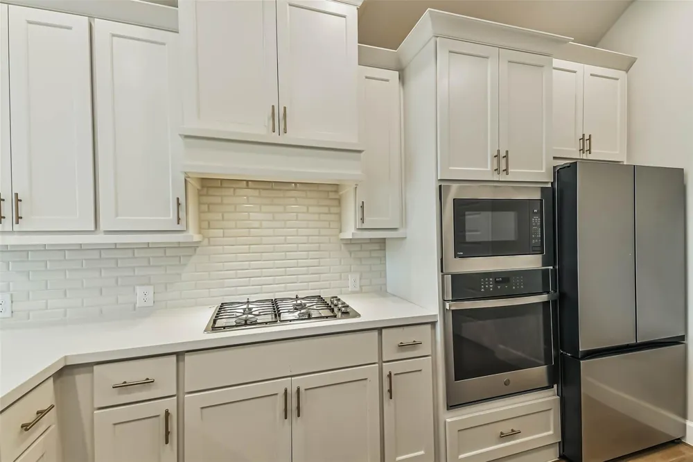 18903 Brego Lane Tomball, TX 77377