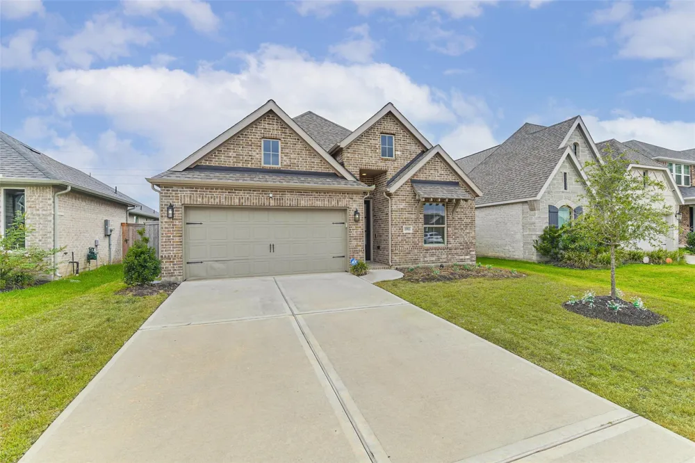 18903 Brego Lane Tomball, TX 77377