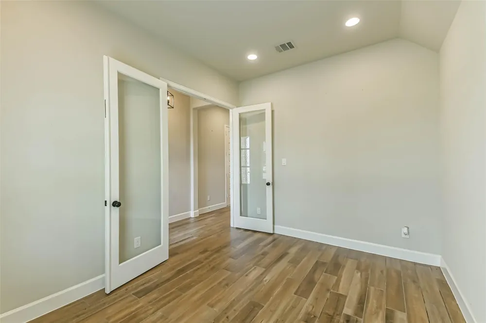 18903 Brego Lane Tomball, TX 77377