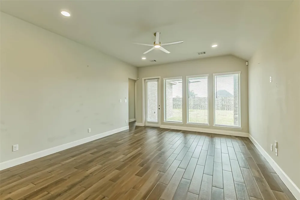 18903 Brego Lane Tomball, TX 77377