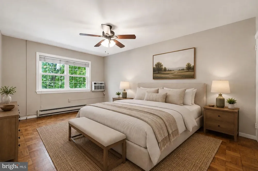 1637 MT EAGLE PLACE Alexandria, VA 22302