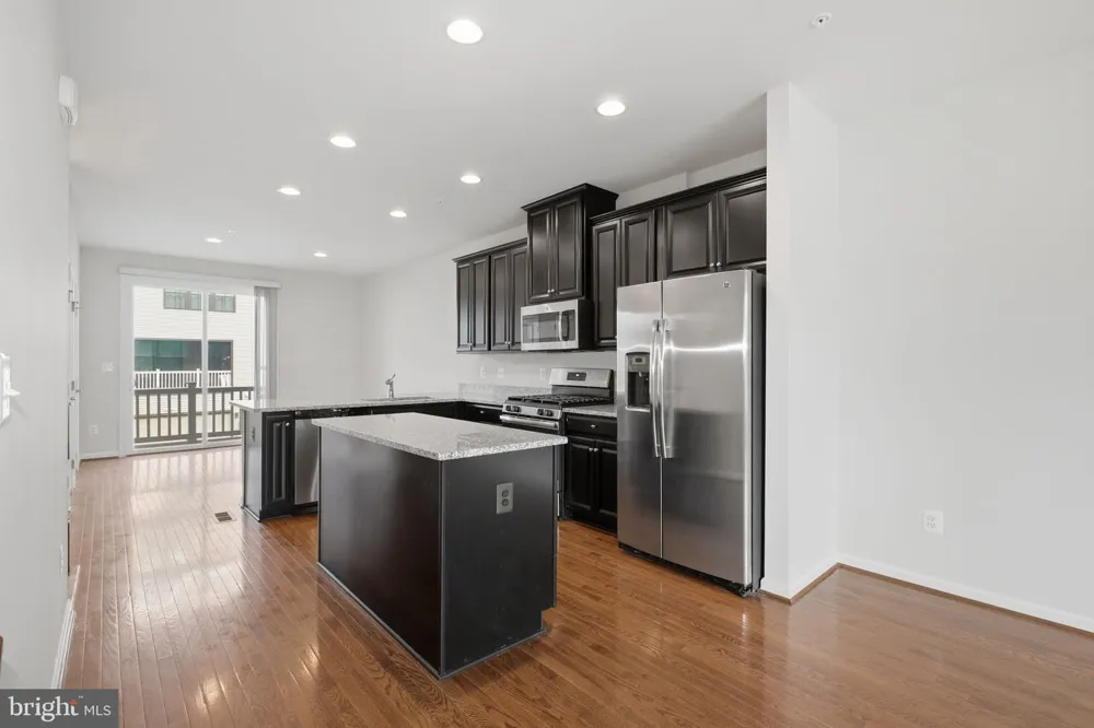 22322 FOUNDATION DRIVE Ashburn, VA 20148