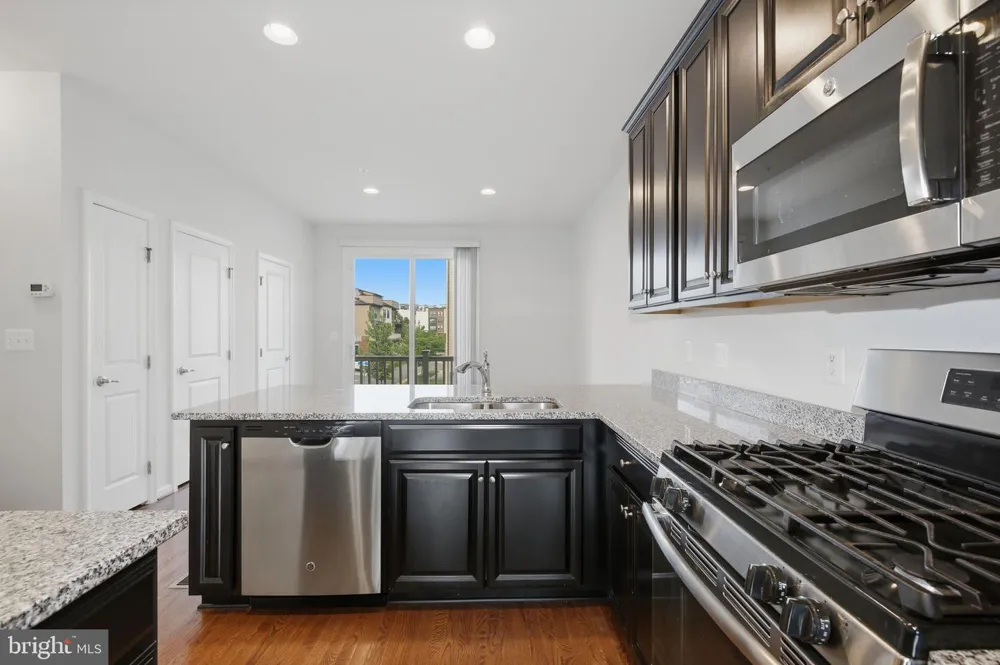 22322 FOUNDATION DRIVE Ashburn, VA 20148