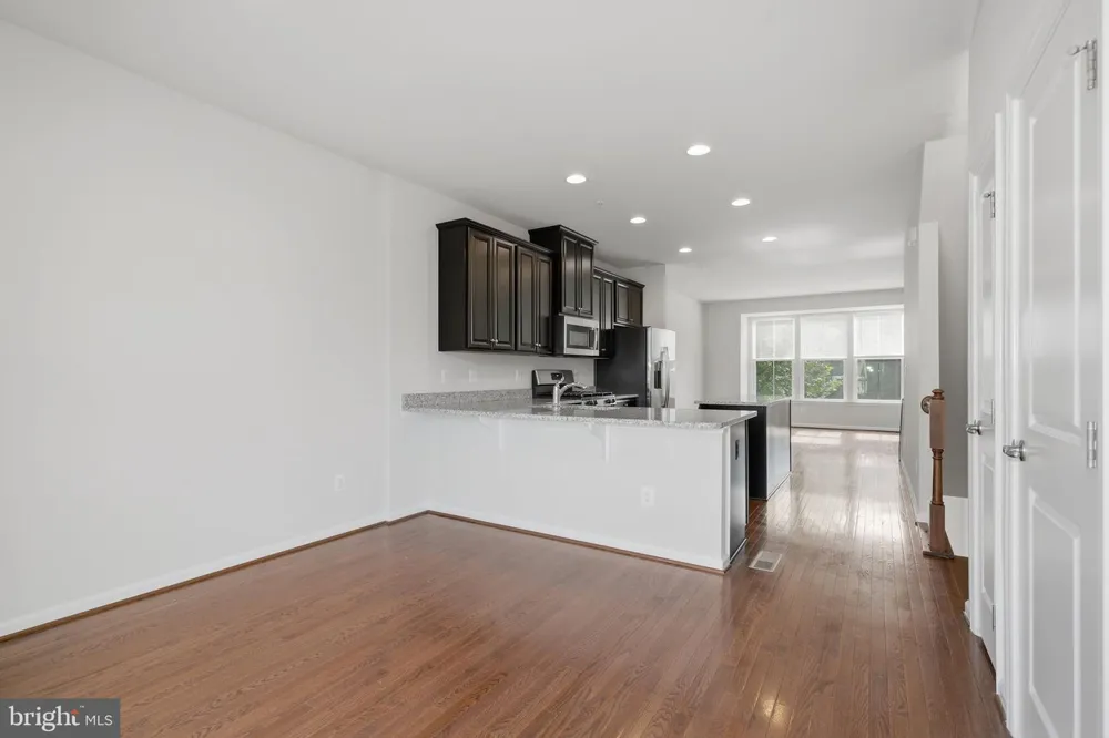 22322 FOUNDATION DRIVE Ashburn, VA 20148