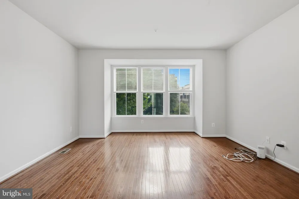22322 FOUNDATION DRIVE Ashburn, VA 20148