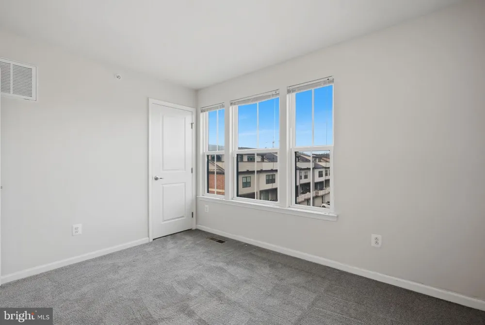 22322 FOUNDATION DRIVE Ashburn, VA 20148