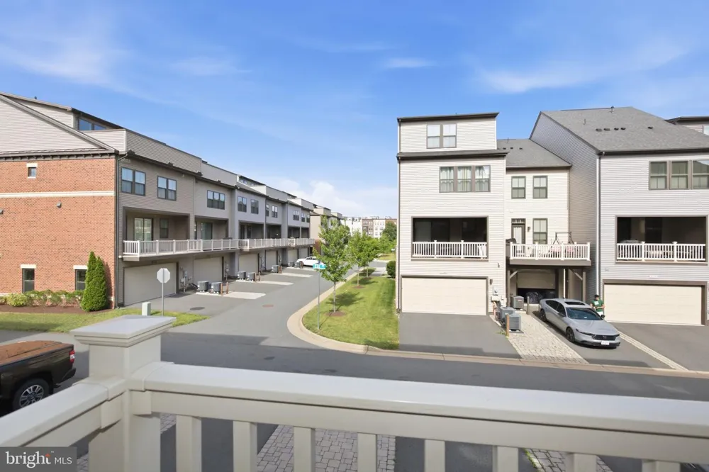 22322 FOUNDATION DRIVE Ashburn, VA 20148