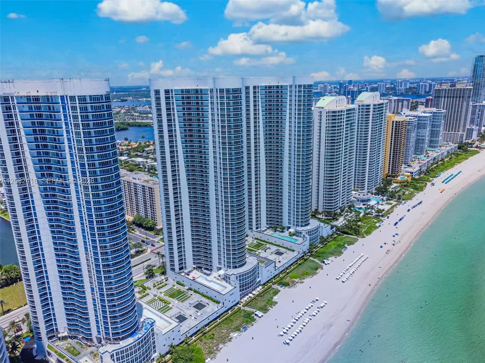 15811 Collins Ave #1802 Sunny Isles Beach, FL 33160