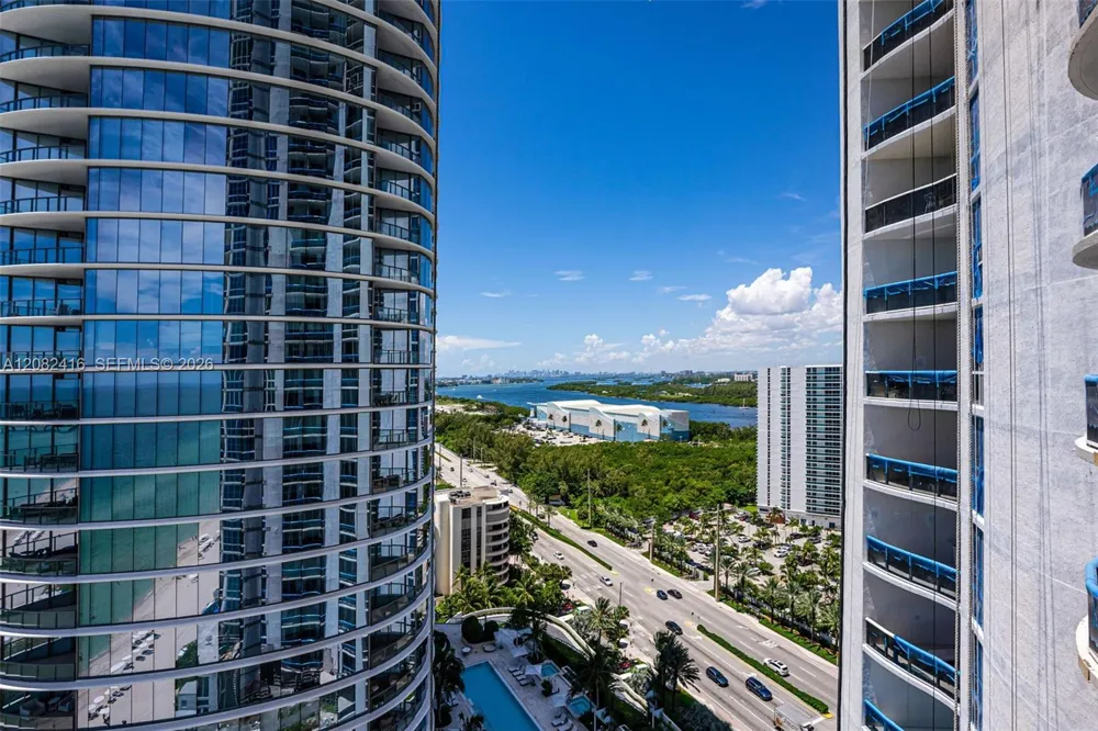 15811 Collins Ave #1802 Sunny Isles Beach, FL 33160