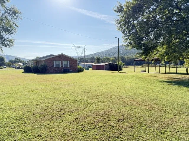 3852 Payne Cove Rd Pelham, TN 37366