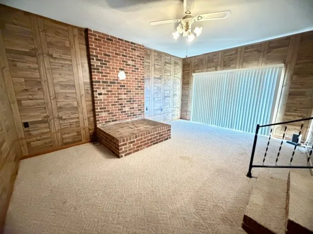 3852 Payne Cove Rd Pelham, TN 37366