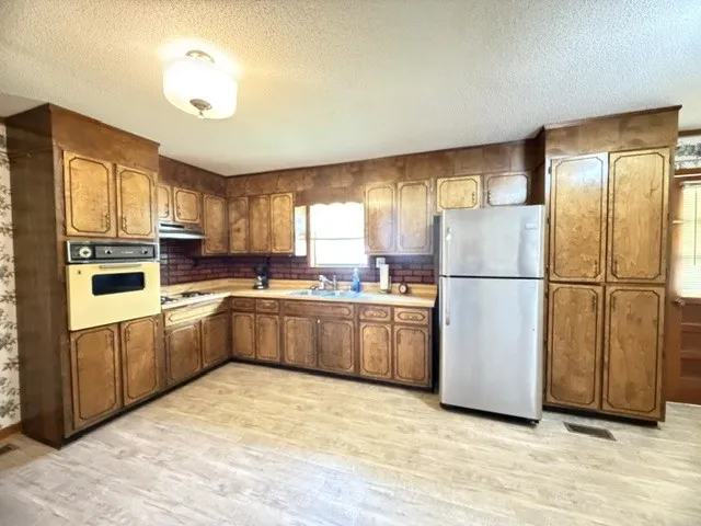 3852 Payne Cove Rd Pelham, TN 37366