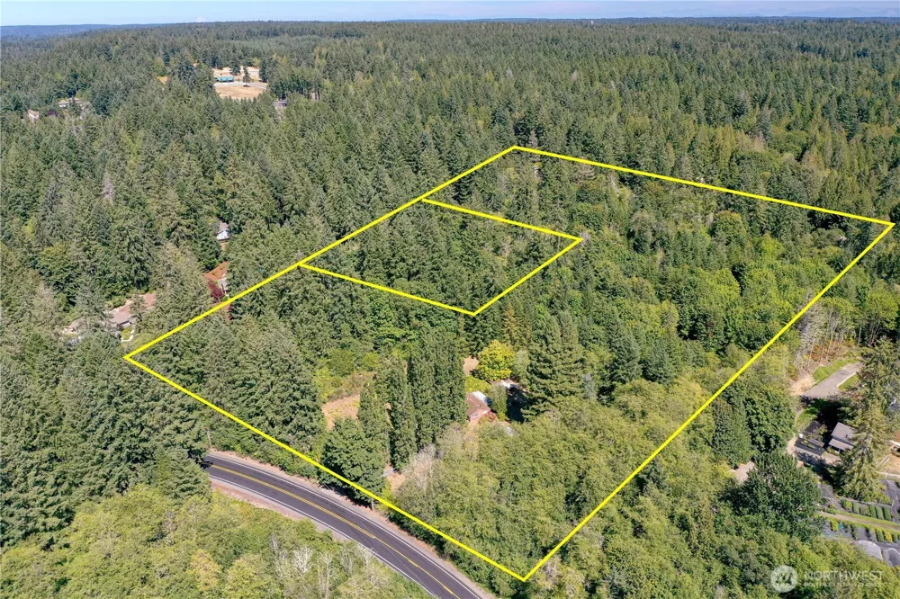 6015 Whitmore Drive NW Gig Harbor, WA 98335