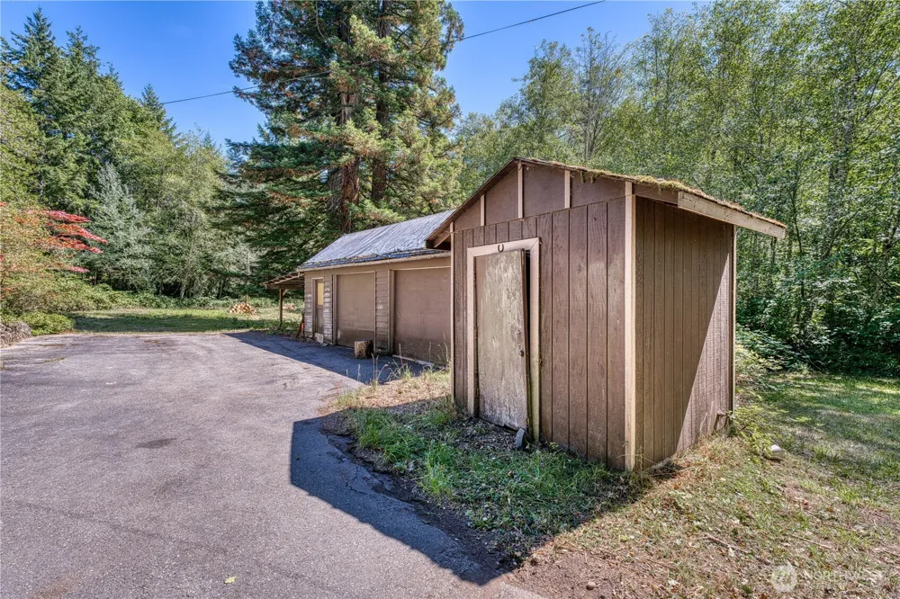 6015 Whitmore Drive NW Gig Harbor, WA 98335