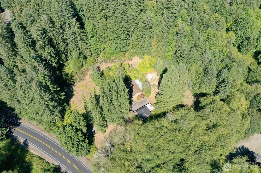 6015 Whitmore Drive NW Gig Harbor, WA 98335