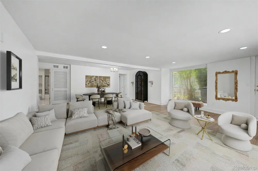 2313 Saint Joseph Street West Bloomfield Charter Township, MI 48324