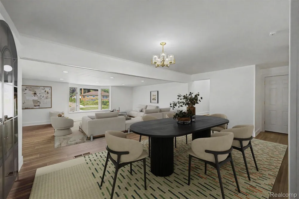 2313 Saint Joseph Street West Bloomfield Charter Township, MI 48324