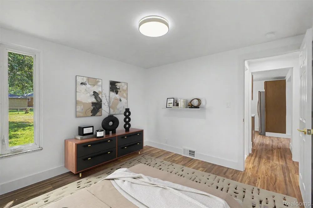 2313 Saint Joseph Street West Bloomfield Charter Township, MI 48324