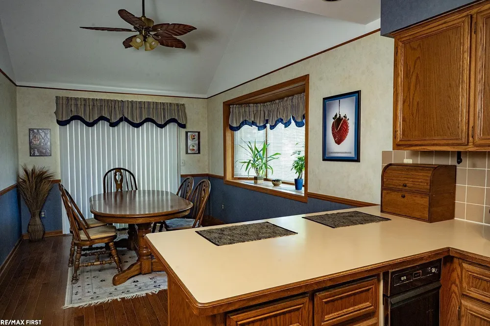 48315 Walden Road Macomb Township, MI 48044