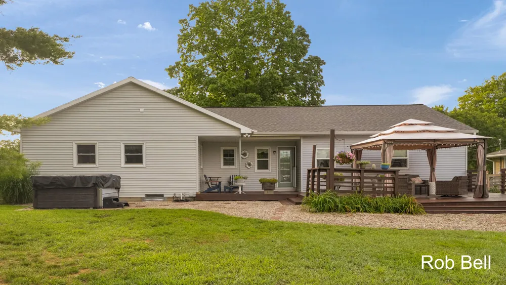 631 Evergreen Street Georgetown Charter Township, MI 49428
