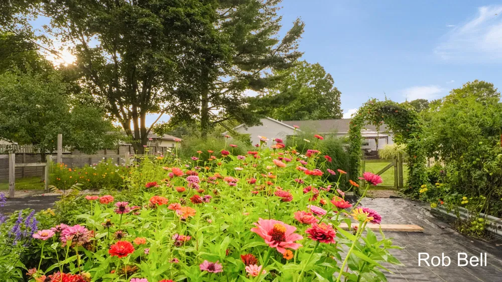 631 Evergreen Street Georgetown Charter Township, MI 49428