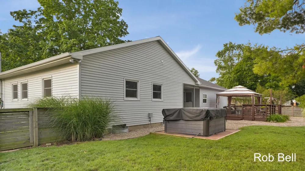 631 Evergreen Street Georgetown Charter Township, MI 49428