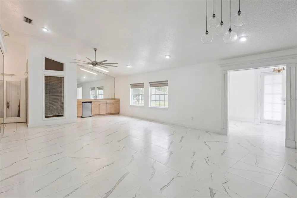 4874 OLD OAK TRAIL St Cloud, FL 34771
